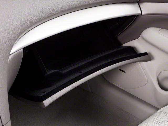 2012 INFINITI G37 Sedan x