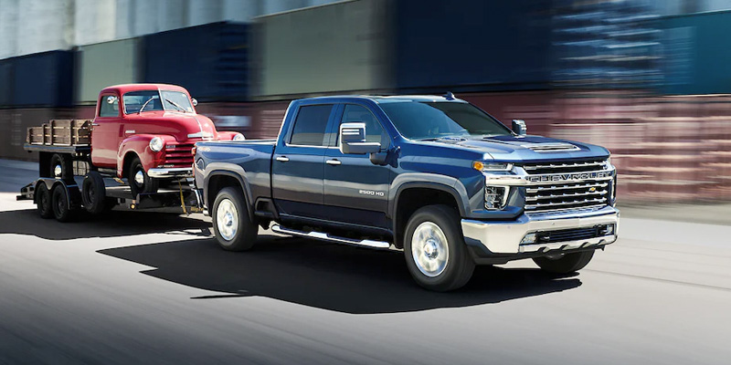 2022 Chevy Silverado 2500HD diesel Crew Cab towing a heavy trailer