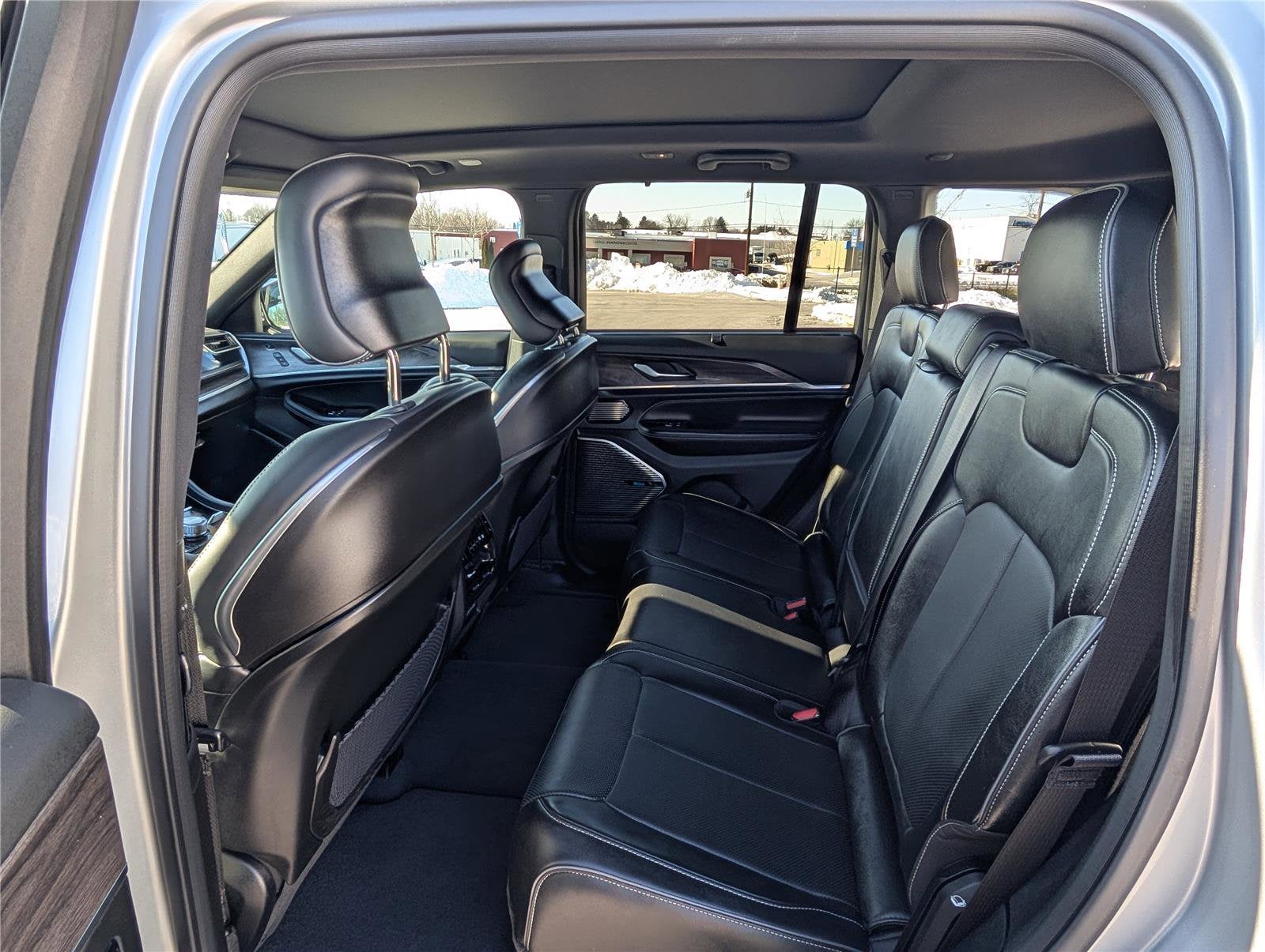 2023 Jeep Grand Cherokee 4xe Overland