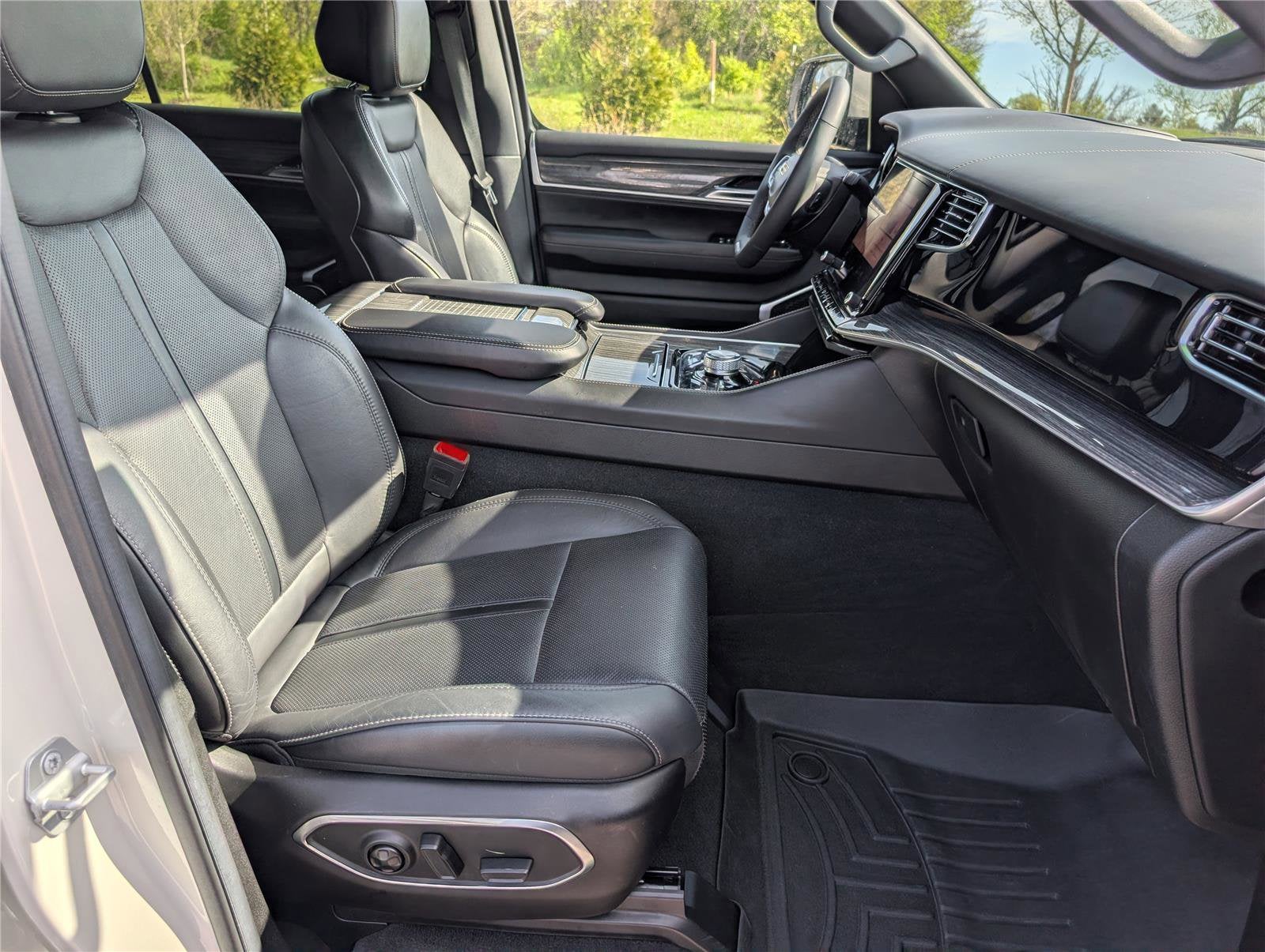 2022 Jeep Wagoneer Series III