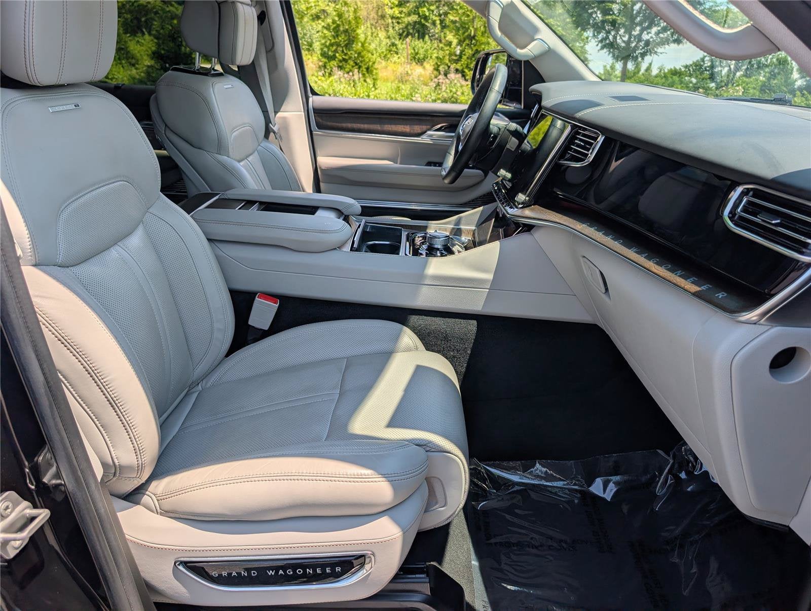 2022 Jeep Grand Wagoneer Series I