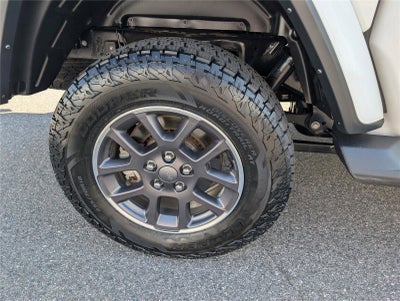 2022 Jeep Gladiator Overland