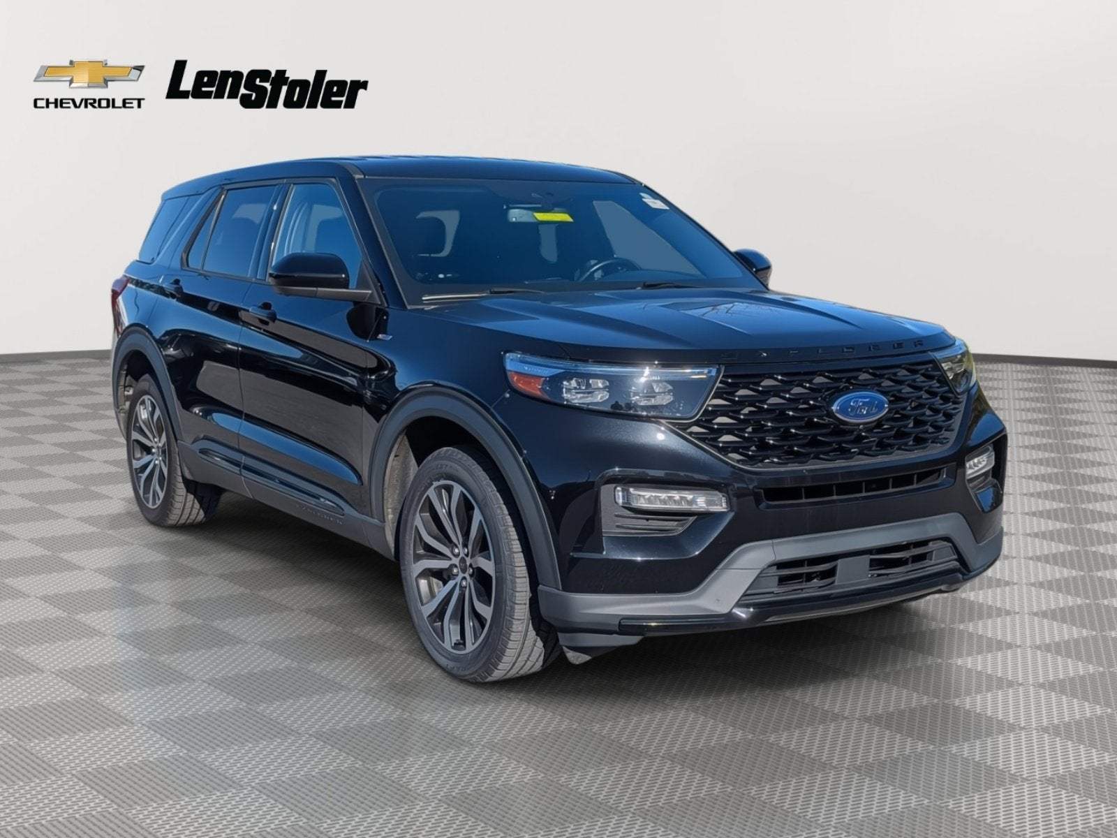 2022 Ford Explorer ST-Line