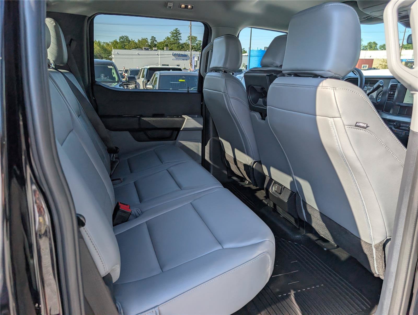 2025 Ford Super Duty F-350 DRW XL