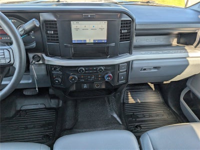 2025 Ford Super Duty F-350 DRW XL