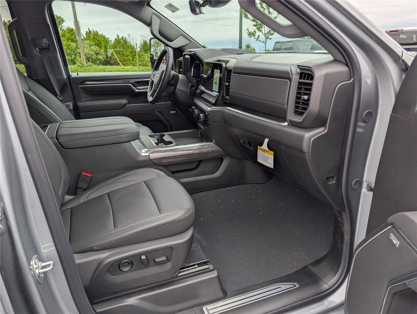 2026 Chevrolet Silverado 3500 HD LTZ DRW