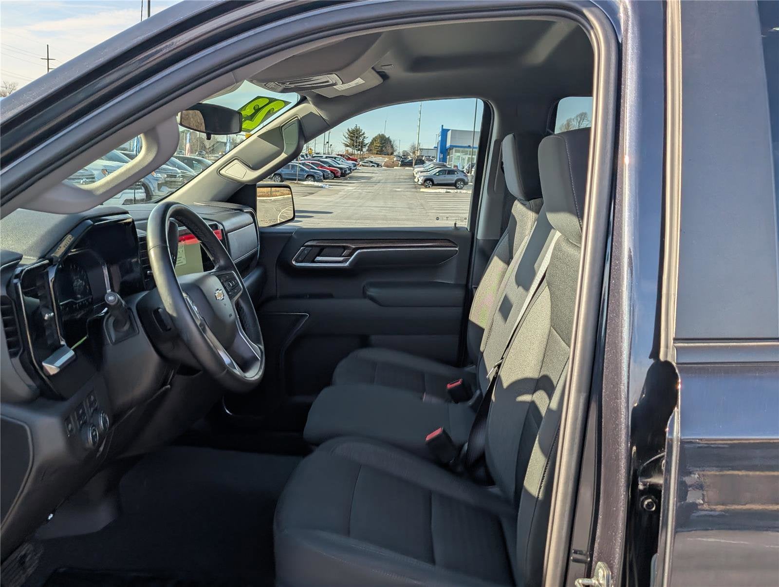 2023 Chevrolet Silverado 1500 LT (2FL)