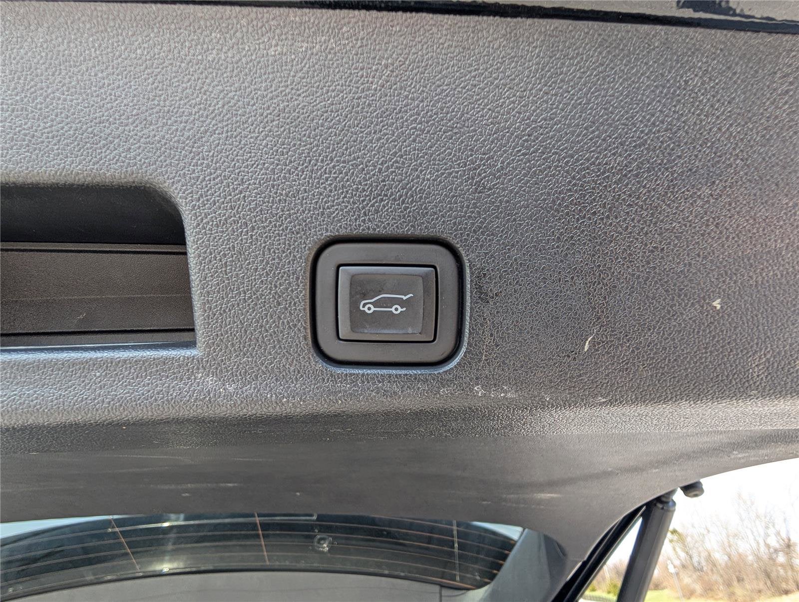 2024 Chevrolet Traverse LS