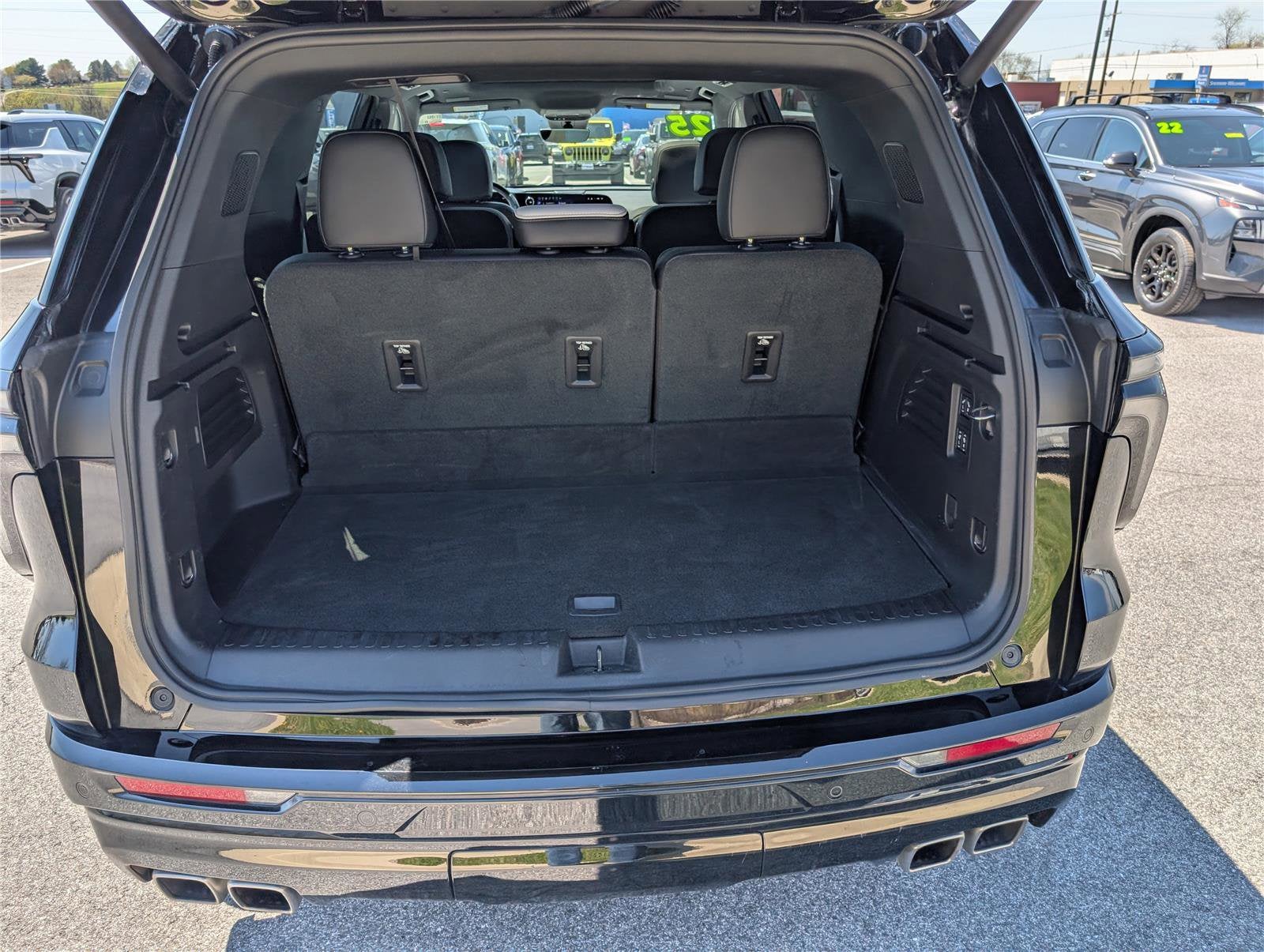 2025 Chevrolet Traverse High Country