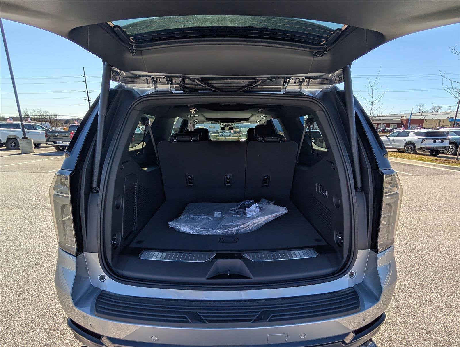 2026 Chevrolet Suburban Z71