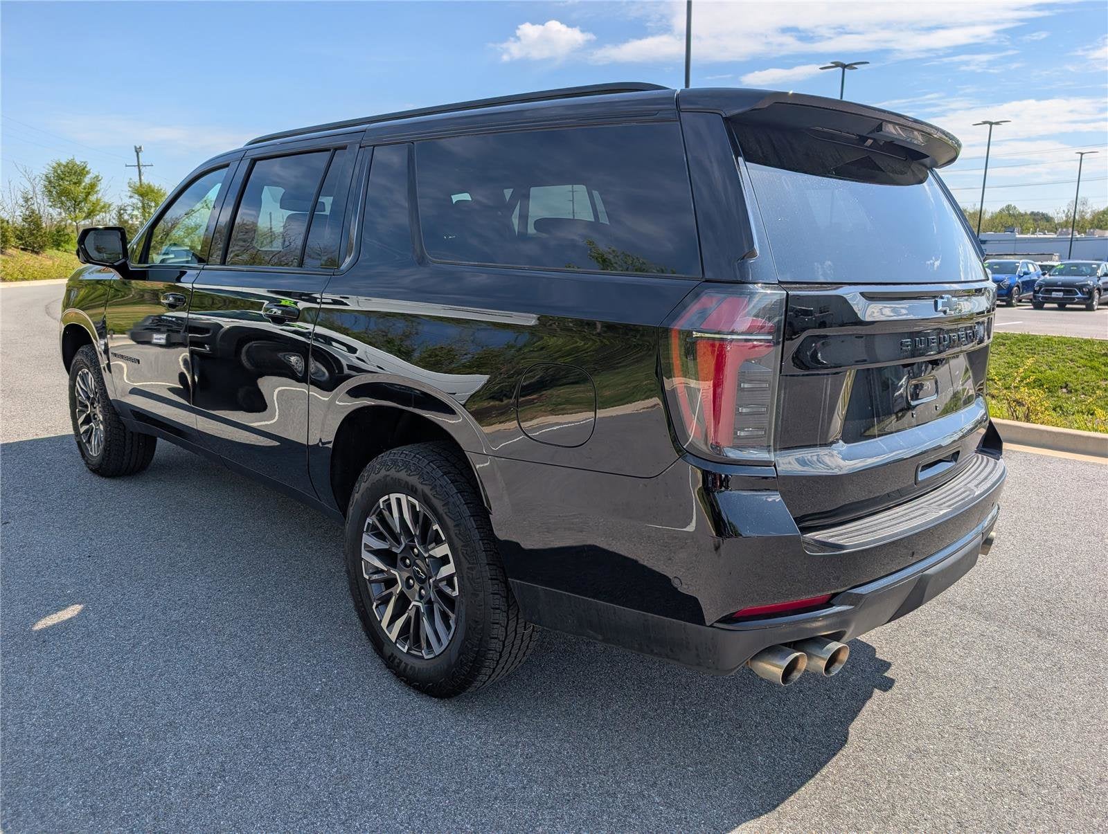 2025 Chevrolet Suburban Z71