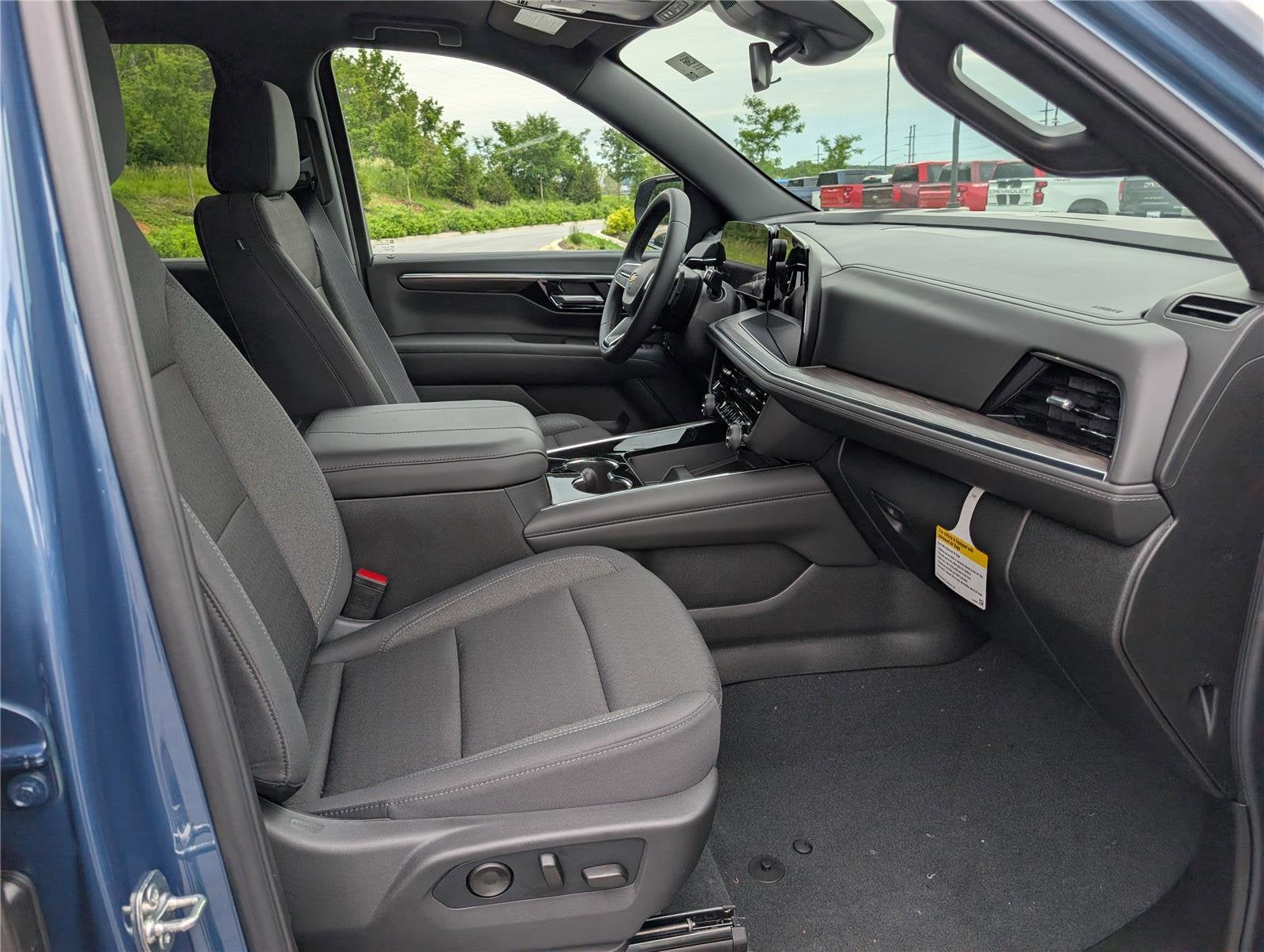 2026 Chevrolet Tahoe LS - Photo 6