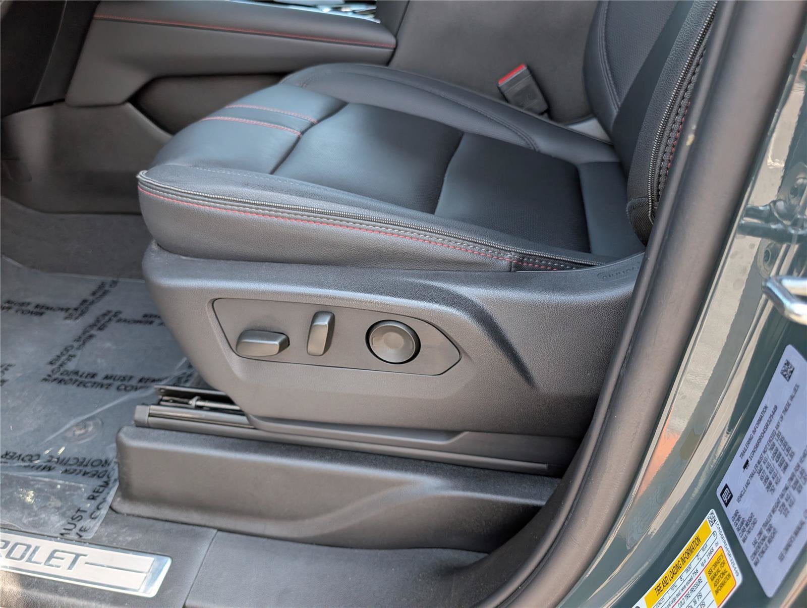 2025 Chevrolet Tahoe RST
