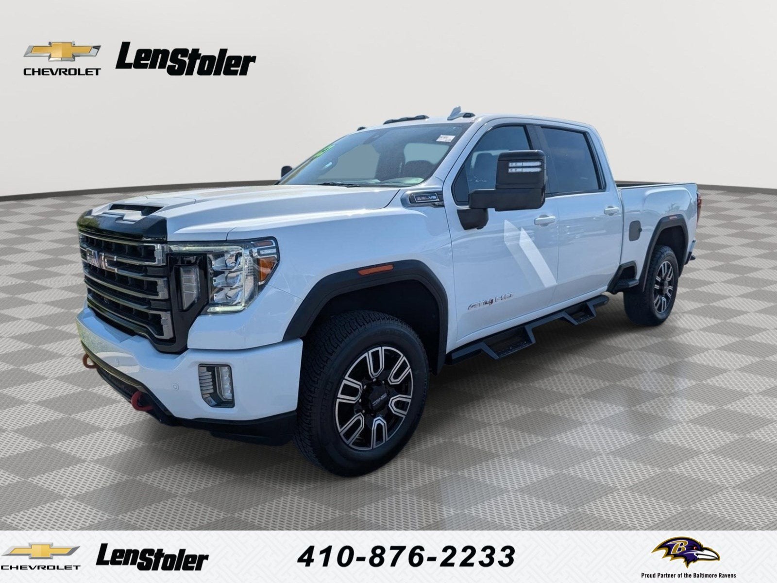 2022 GMC Sierra 4WD Crew Cab Standard Box AT4's photo