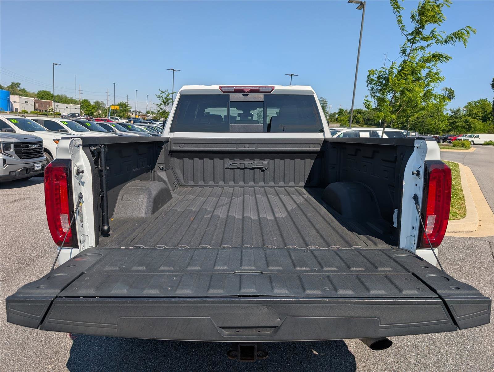 2022 GMC Sierra 2500HD AT4 - Photo 15