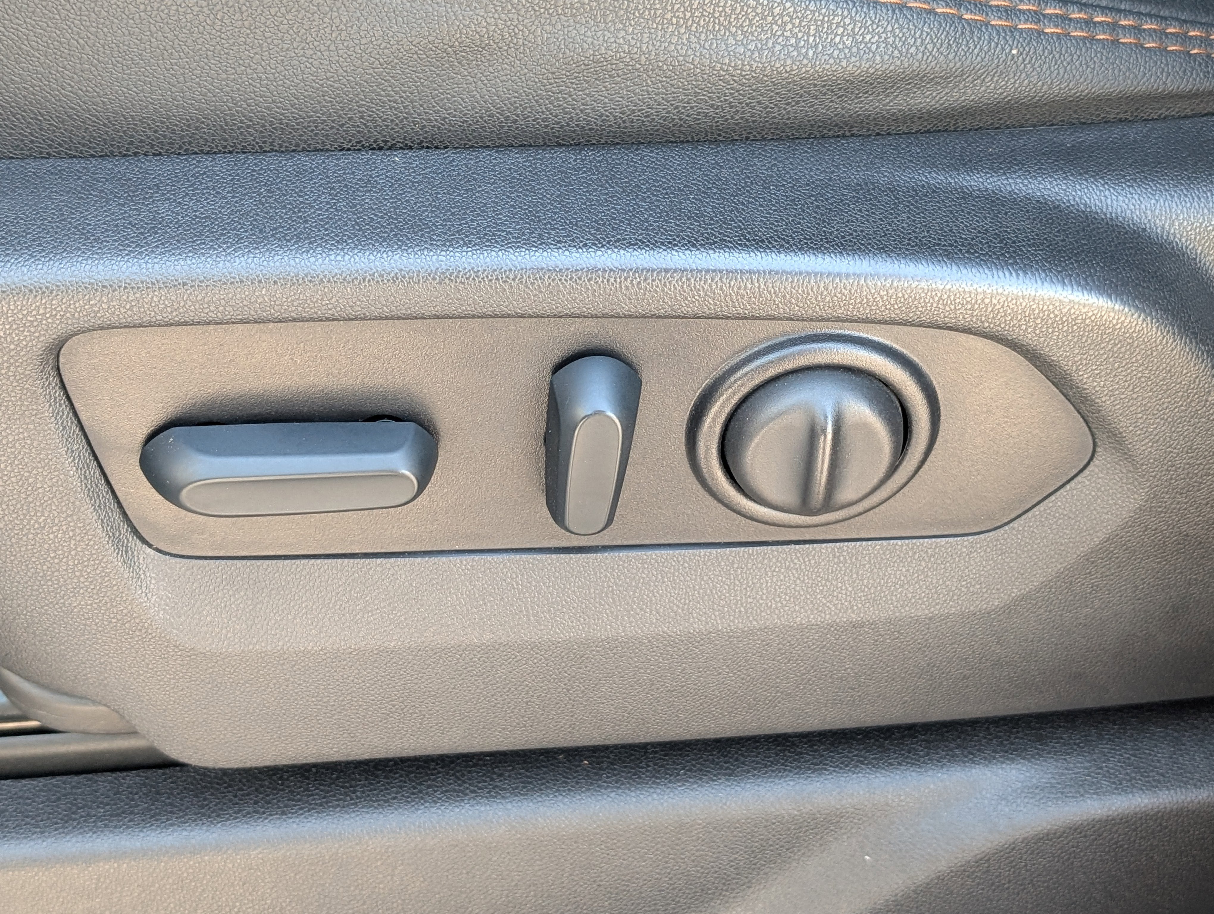 2022 GMC Sierra 2500HD AT4 - Photo 24