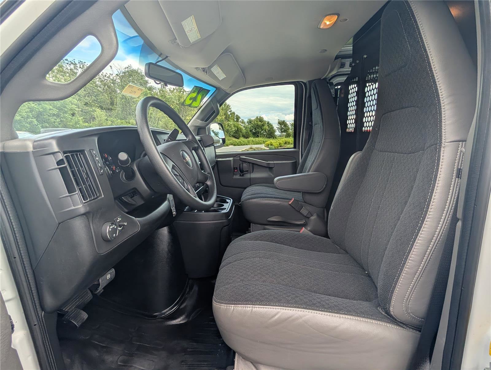 2025 GMC Savana Cargo Work Van