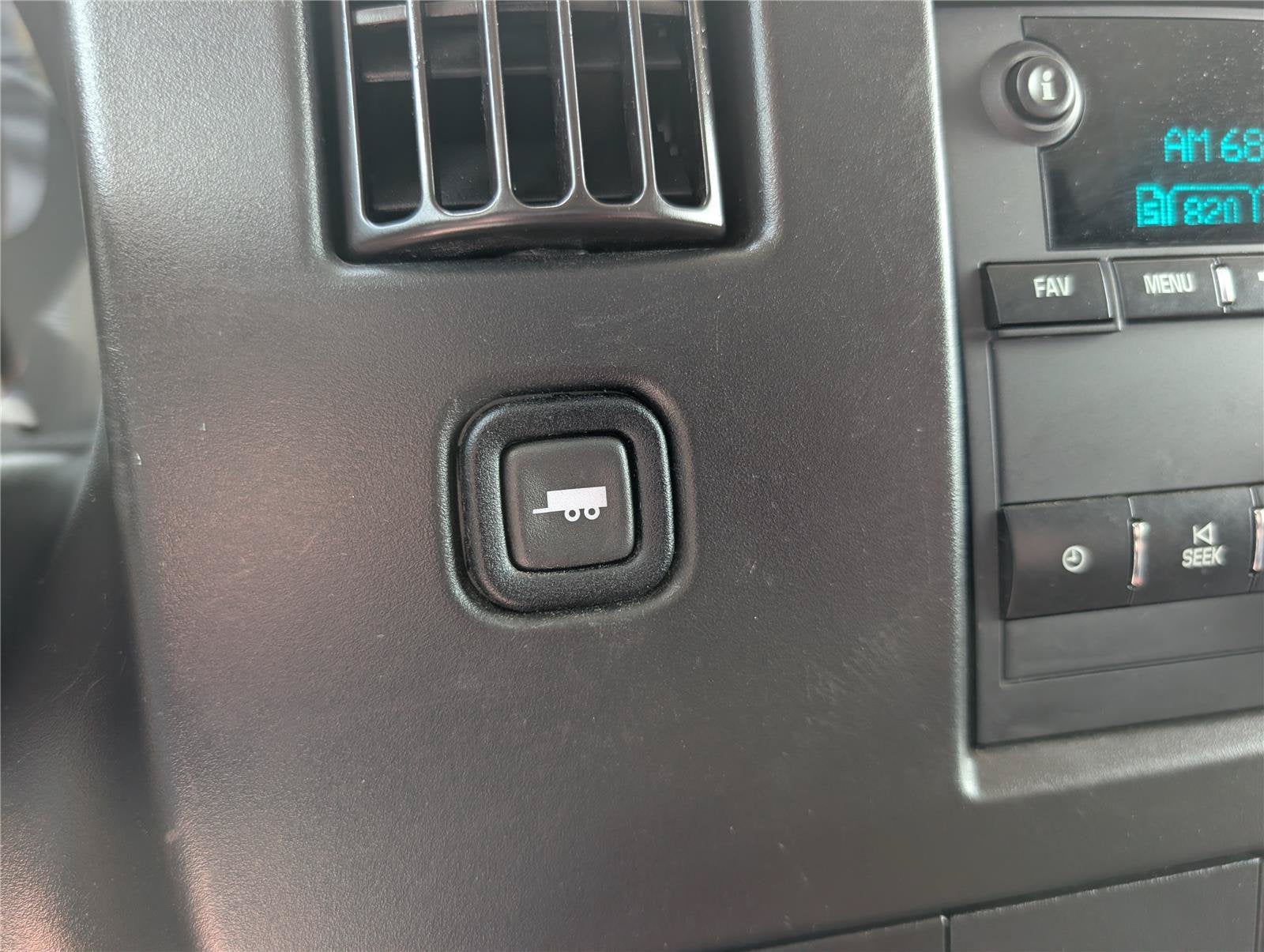 2022 GMC Savana Cargo 2500 Work Van
