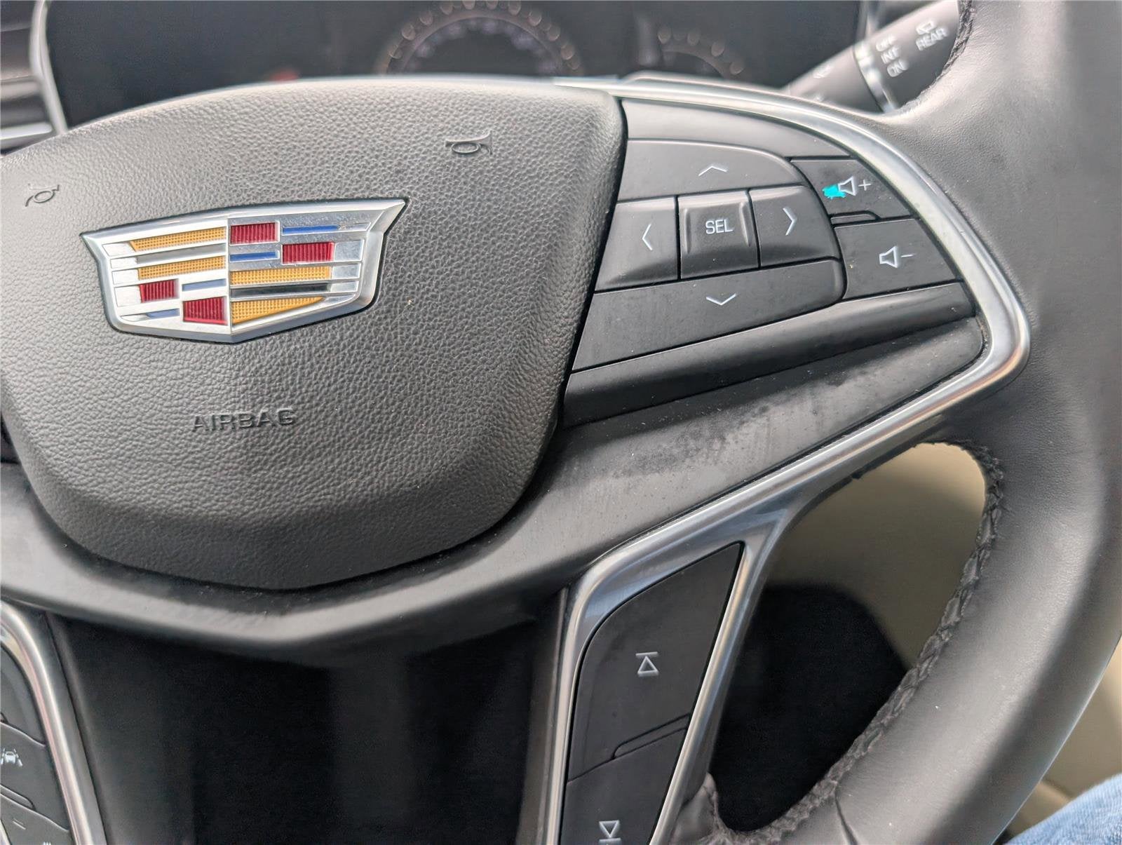 2018 Cadillac XT5 Premium Luxury FWD