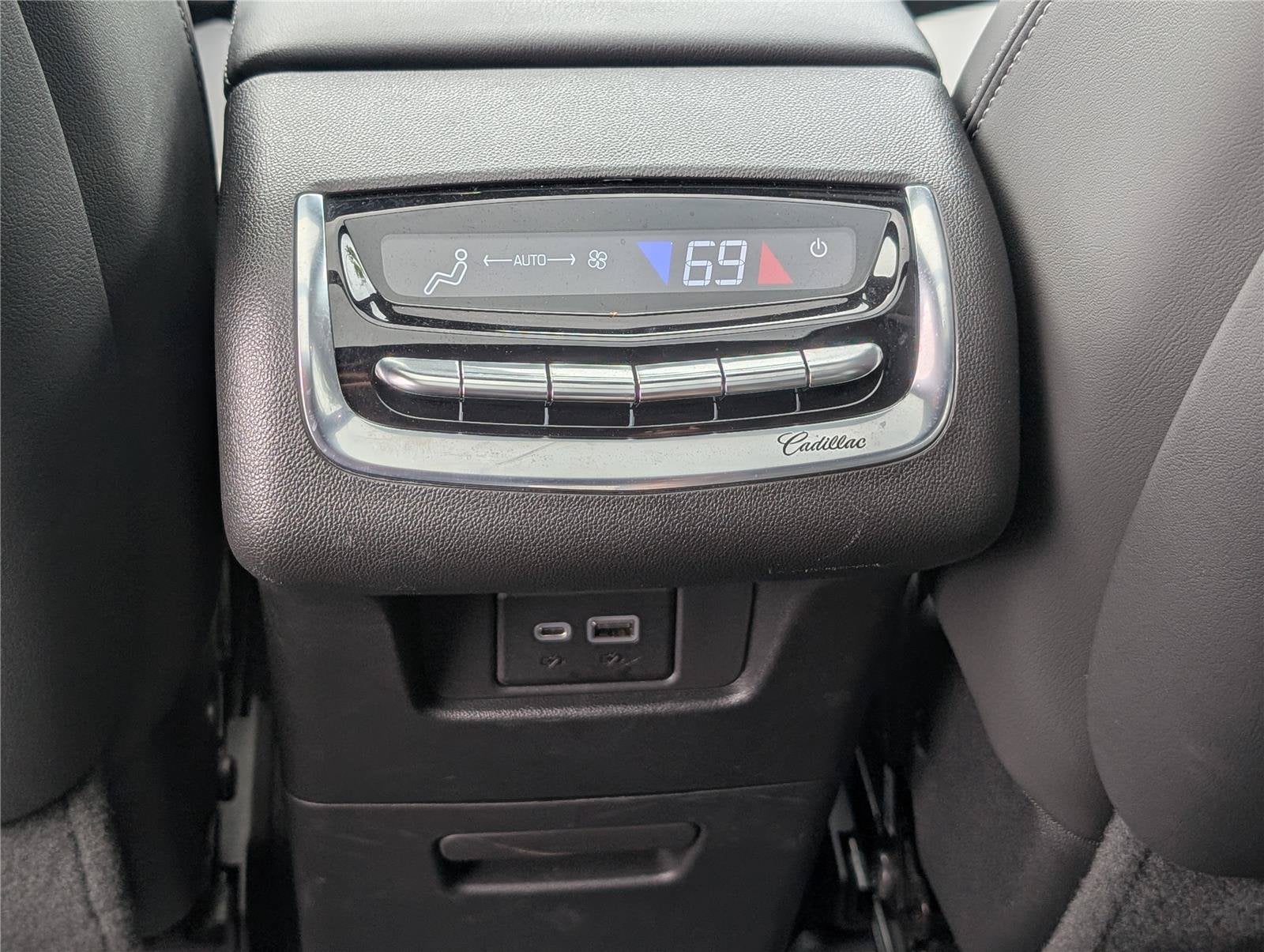 2020 Cadillac XT6 FWD Premium Luxury