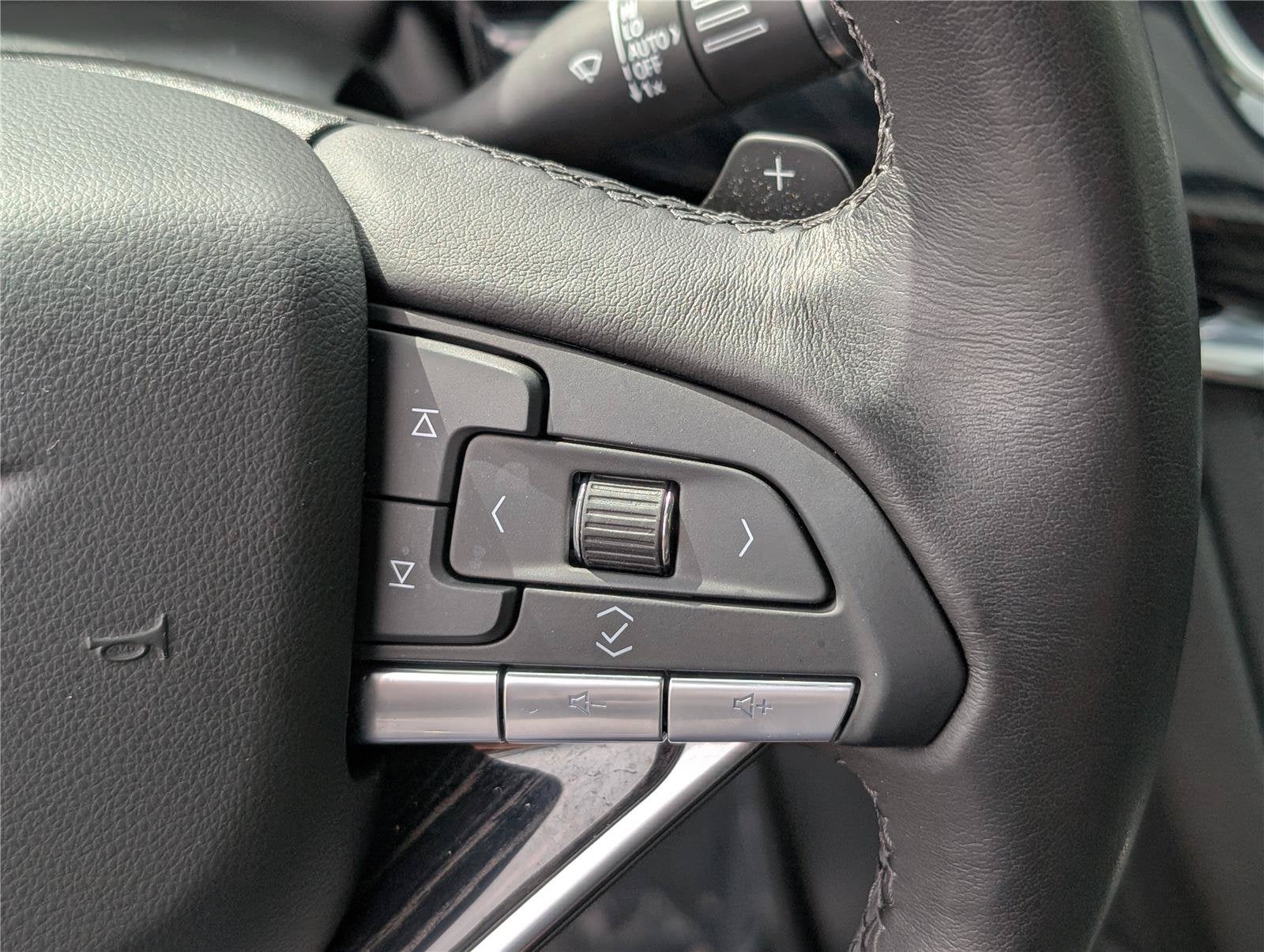 2020 Cadillac XT6 FWD Premium Luxury