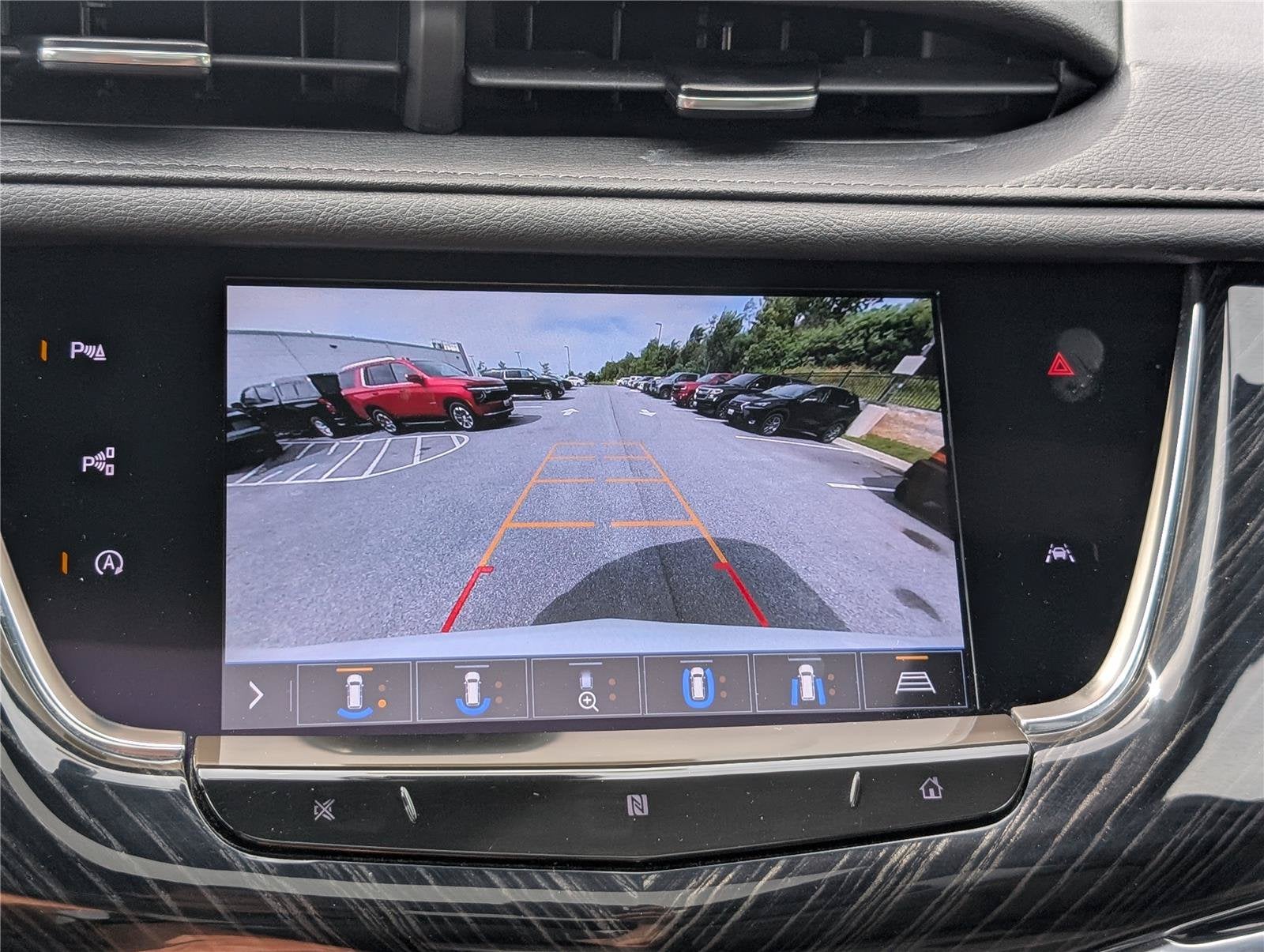 2020 Cadillac XT6 FWD Premium Luxury