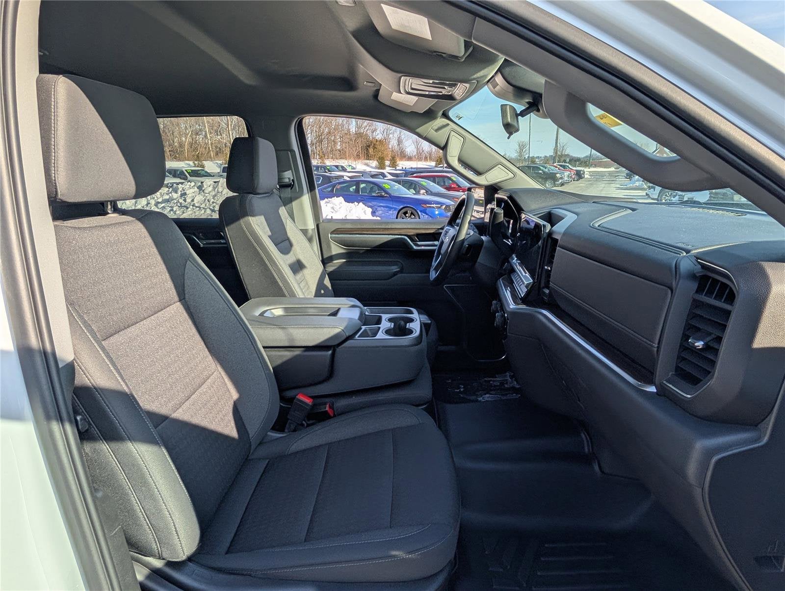 2022 Chevrolet Silverado 1500 LT (2FL)