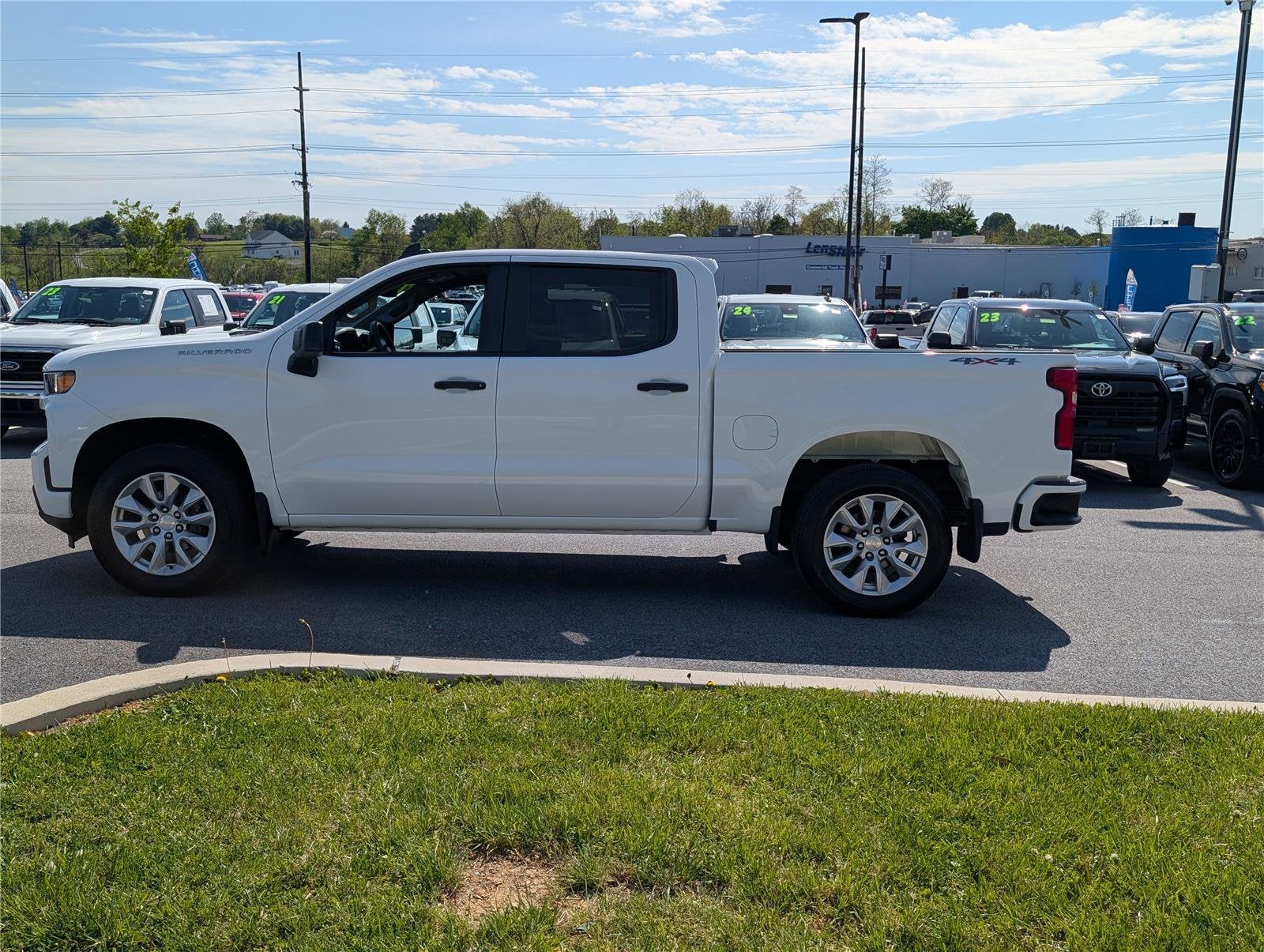 2022 Chevrolet Silverado 1500 LTD Custom