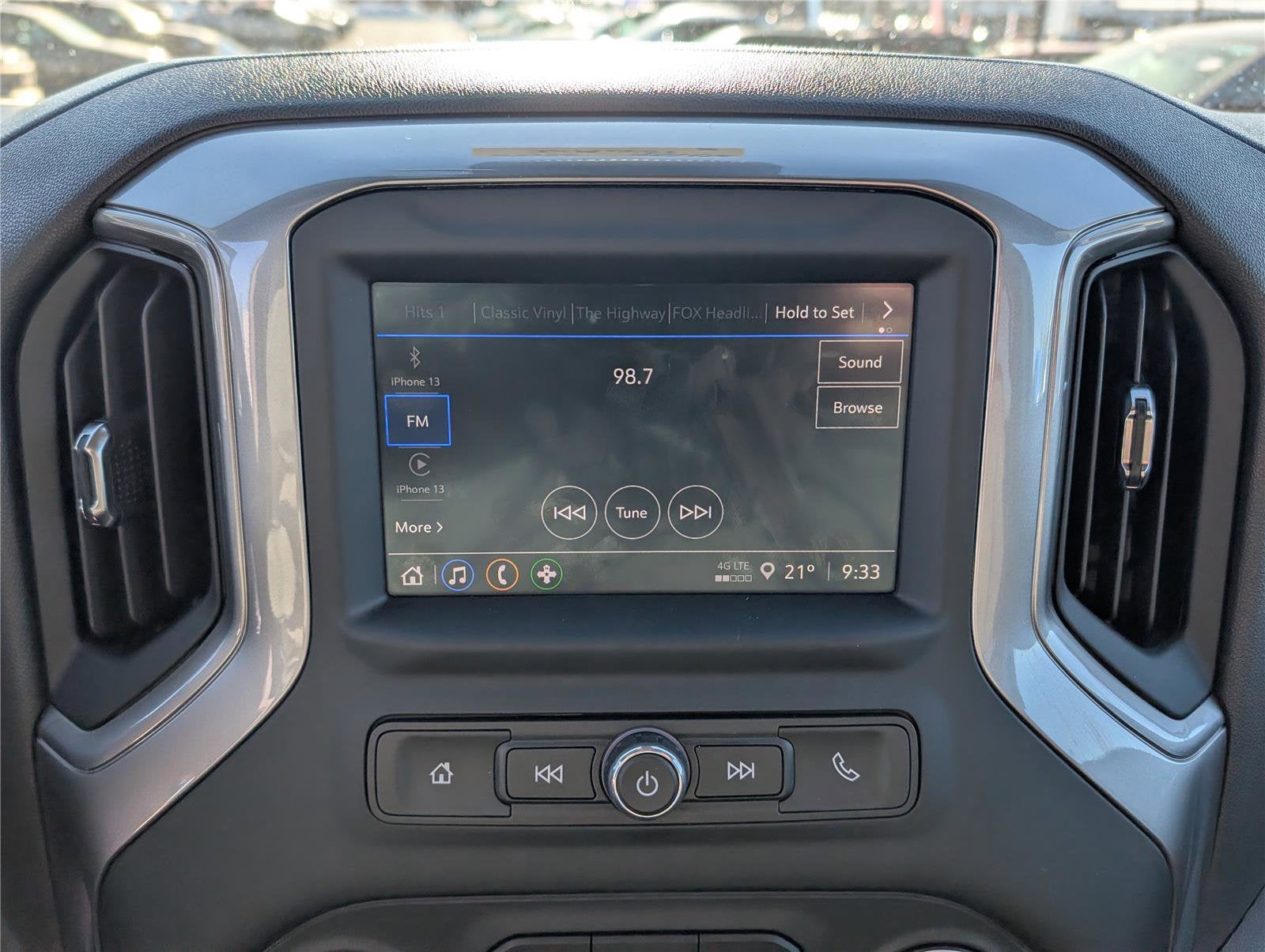 2024 Chevrolet Silverado 1500 Custom Trail Boss