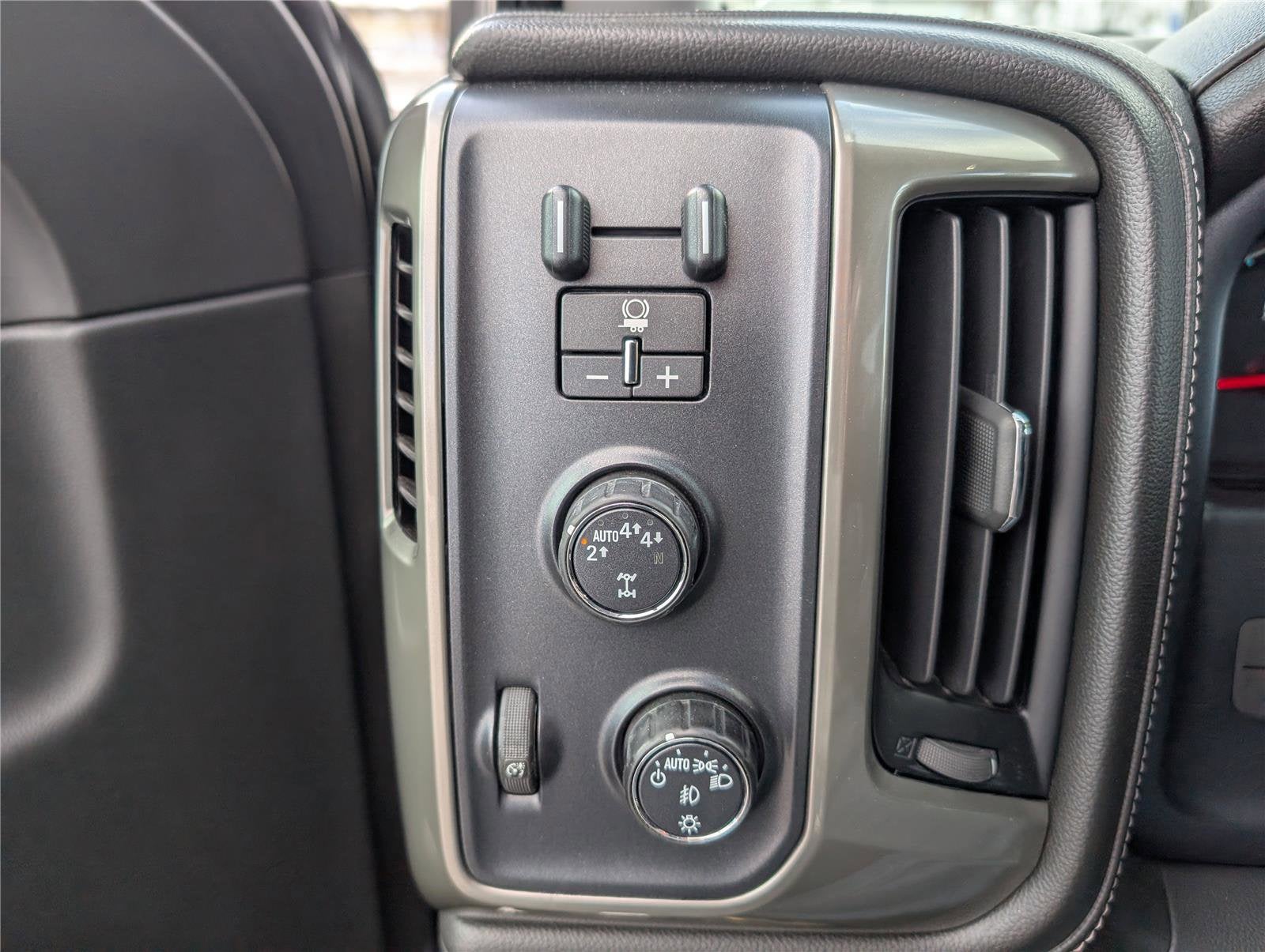 2018 Chevrolet Silverado 1500 High Country