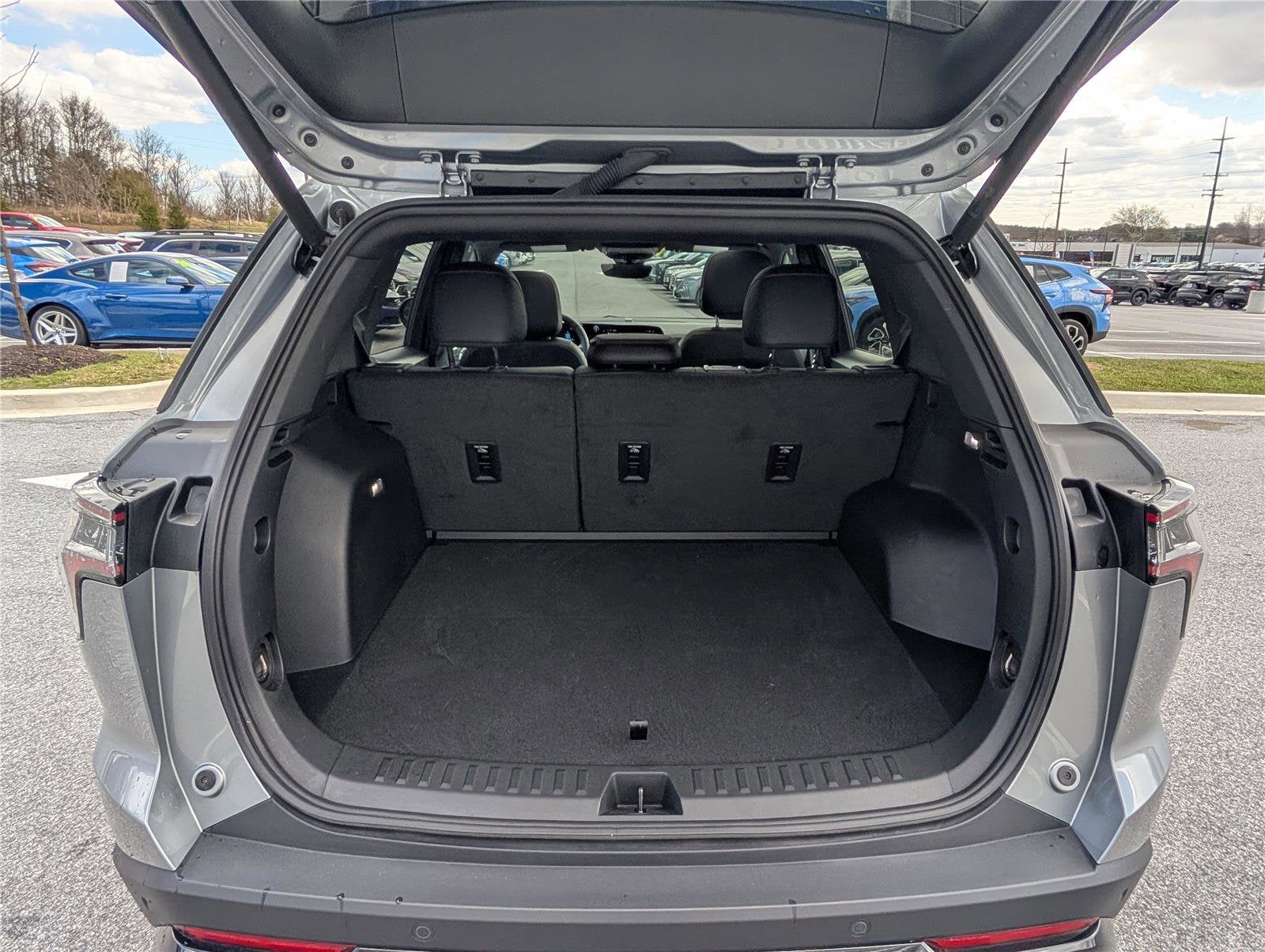 2025 Chevrolet Equinox RS