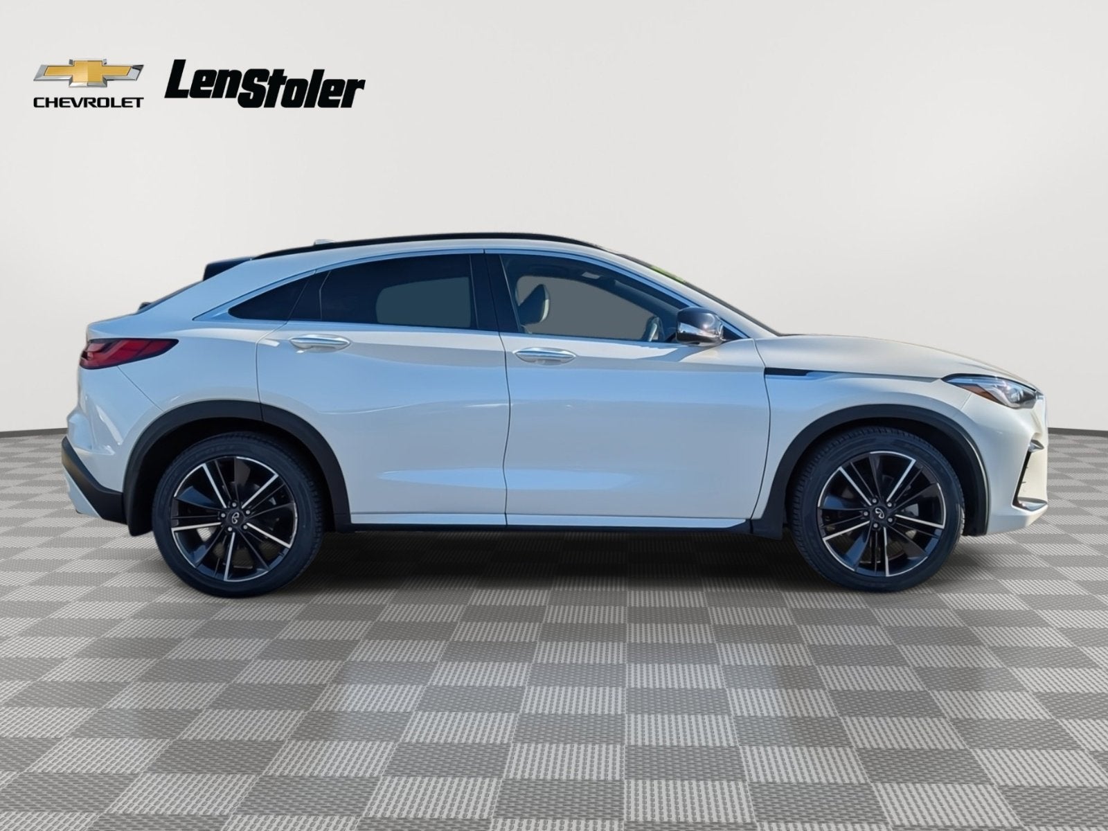 2022 INFINITI QX55 SENSORY