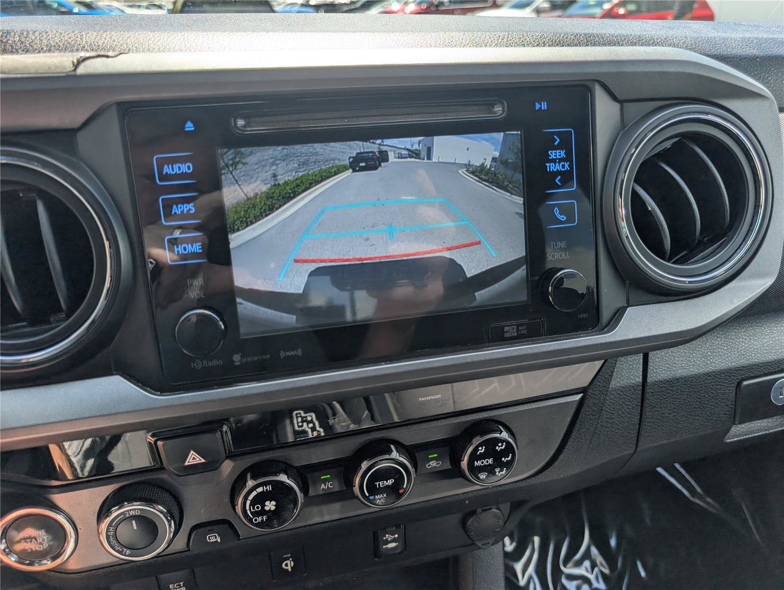 2017 Toyota Tacoma SR5