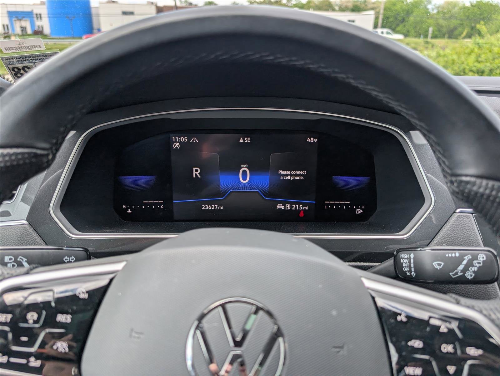 2023 Volkswagen Tiguan SE R-Line Black