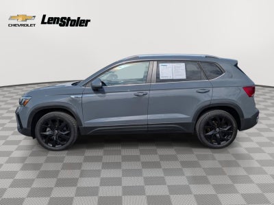 2023 Volkswagen Taos SE