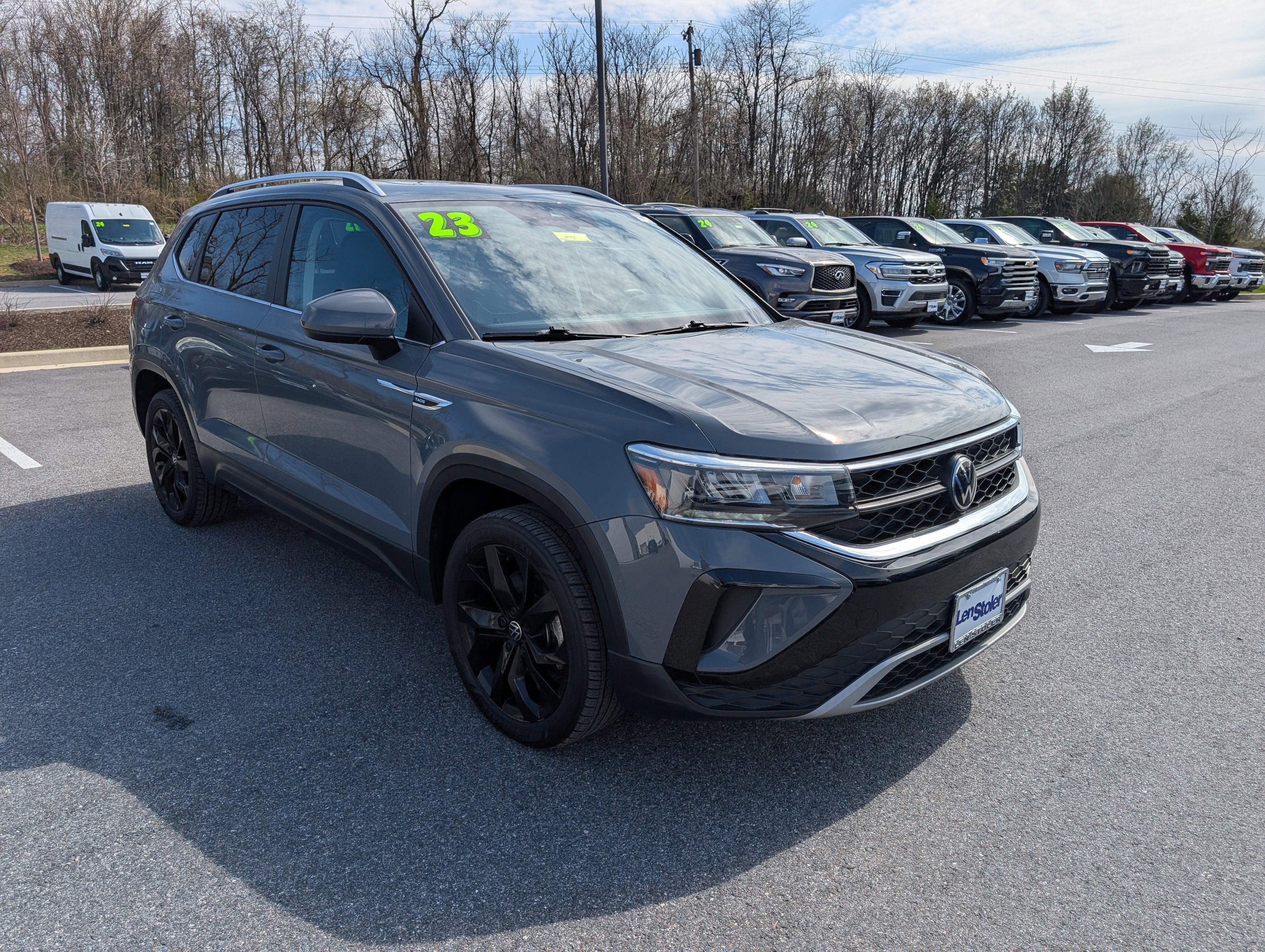 2023 Volkswagen Taos SE