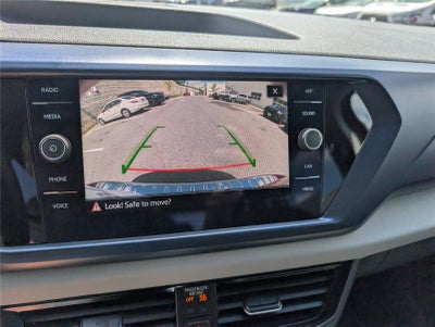 2022 Volkswagen Taos SE