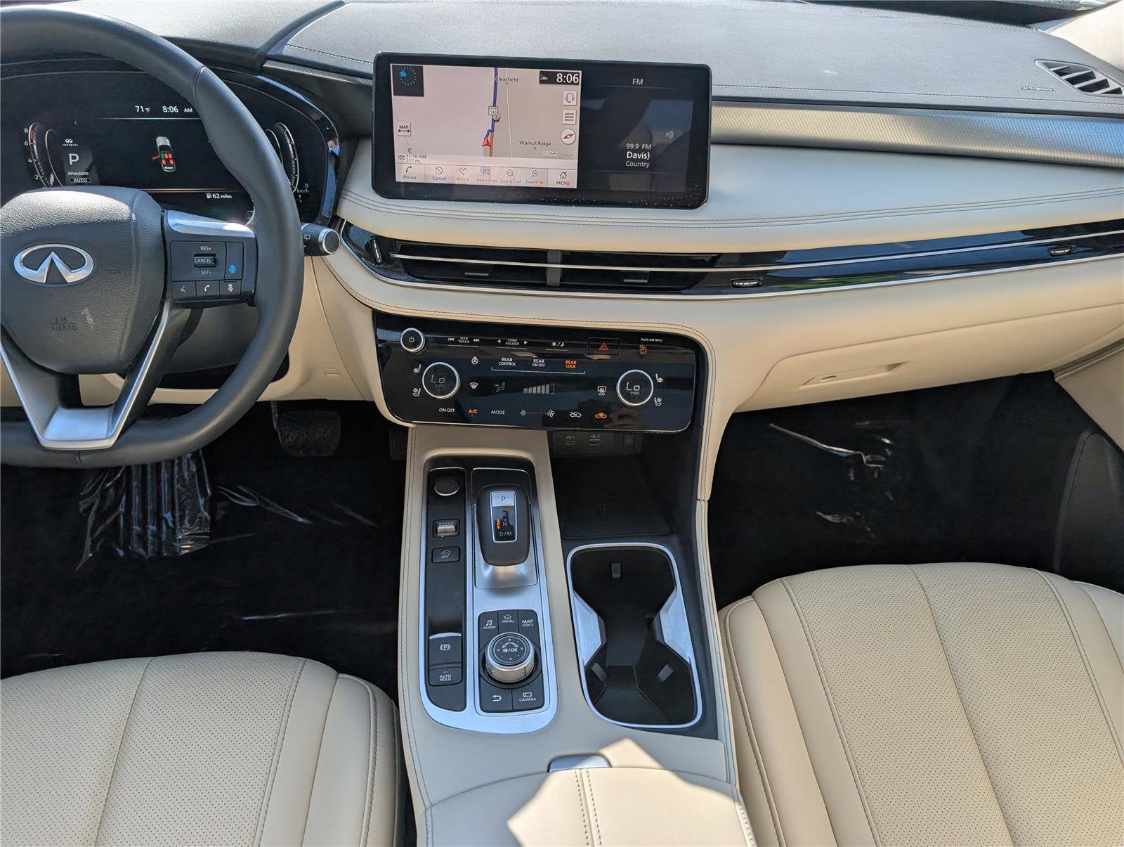 2023 INFINITI QX60 LUXE