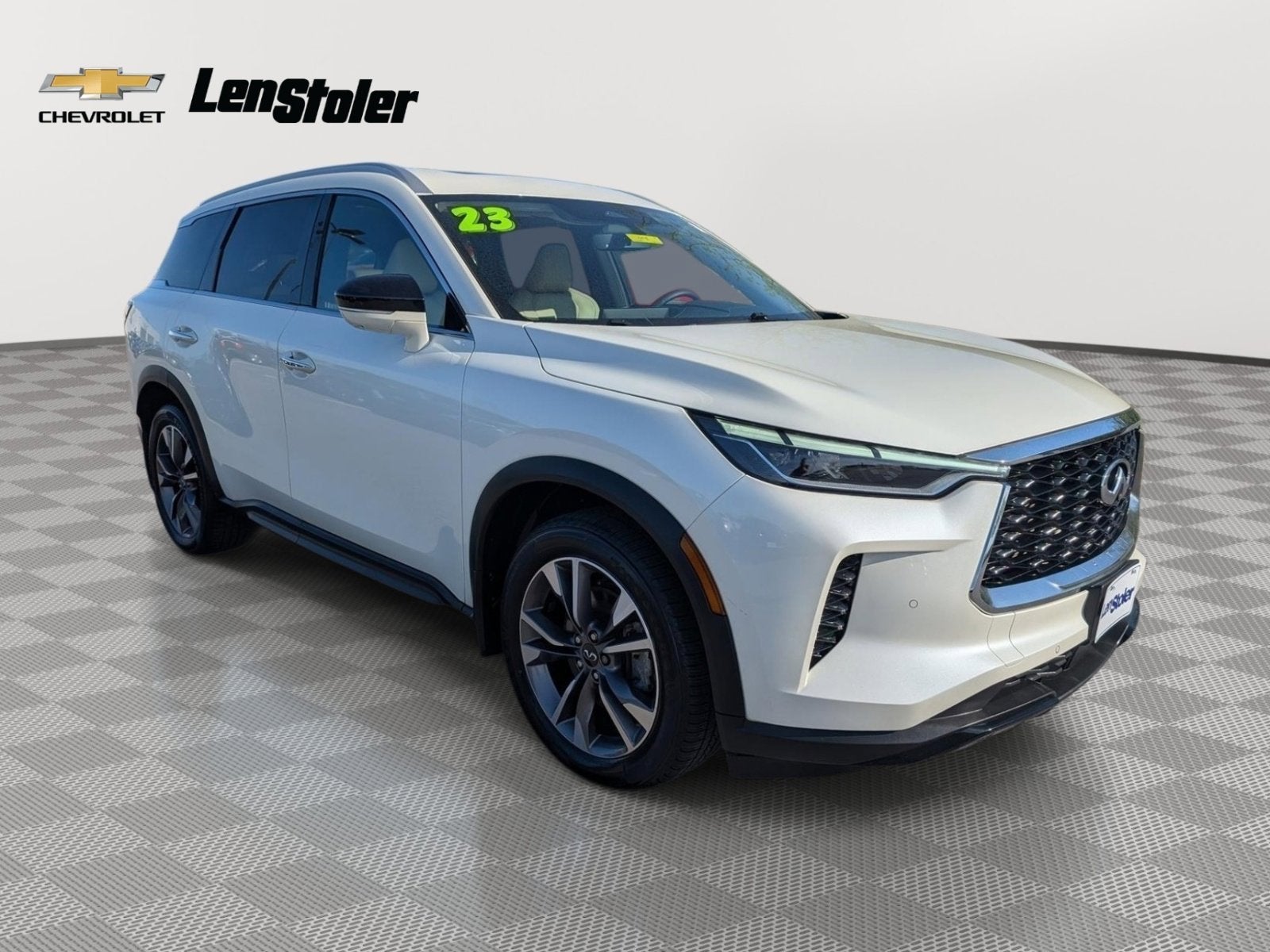 2023 INFINITI QX60 LUXE