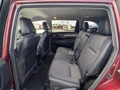 2017 Toyota Highlander LE