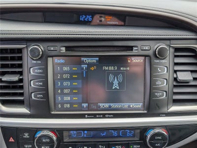 2017 Toyota Highlander LE