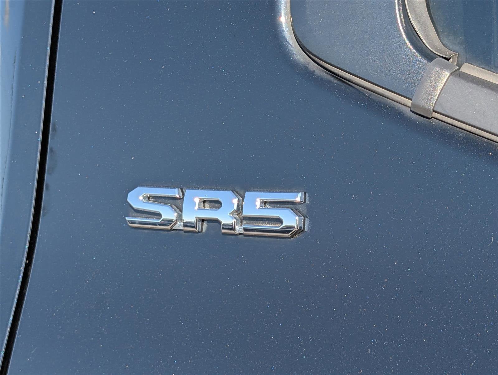 2022 Toyota Tundra 4WD SR5