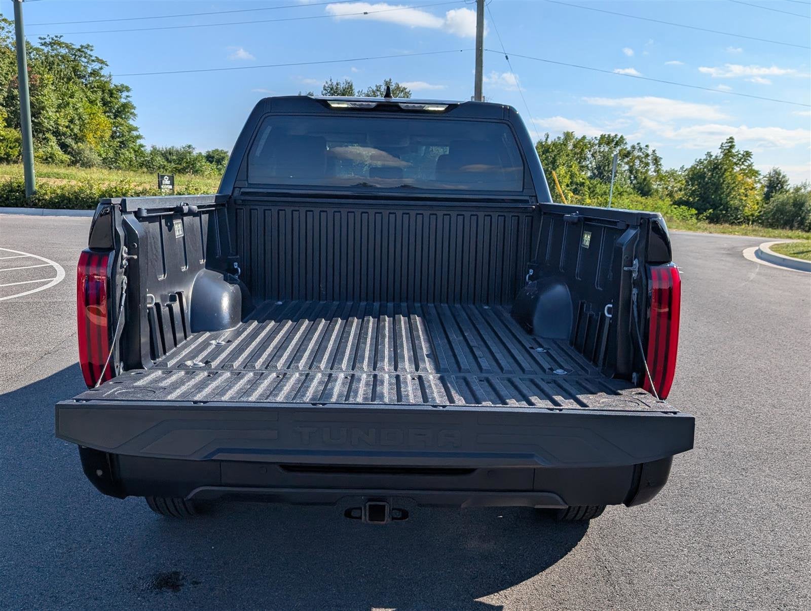 2022 Toyota Tundra 4WD SR5