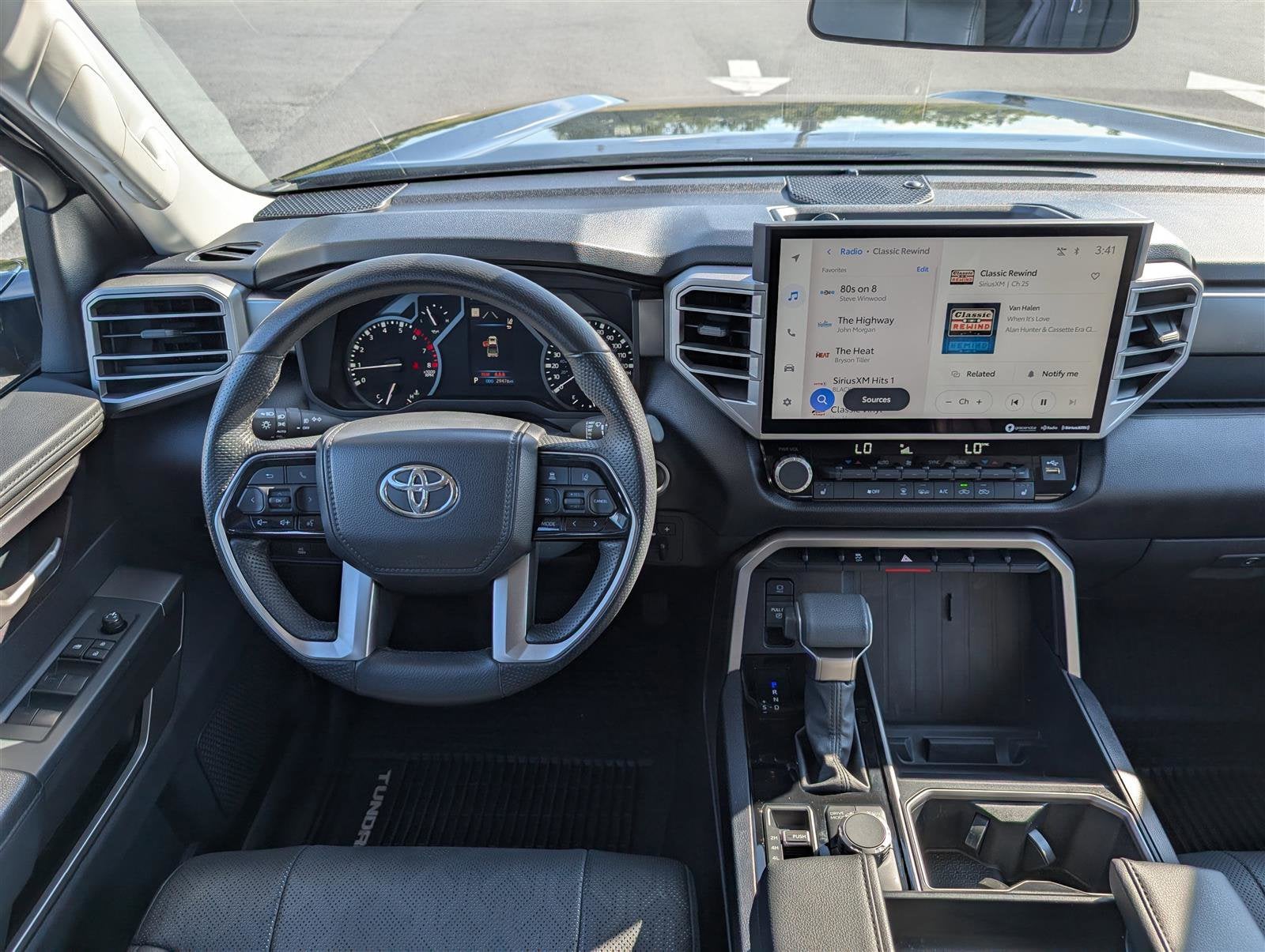 2022 Toyota Tundra 4WD SR5