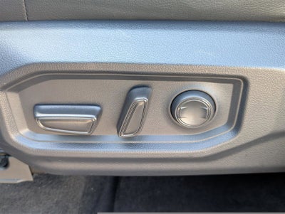 2022 Toyota Tundra 4WD SR5