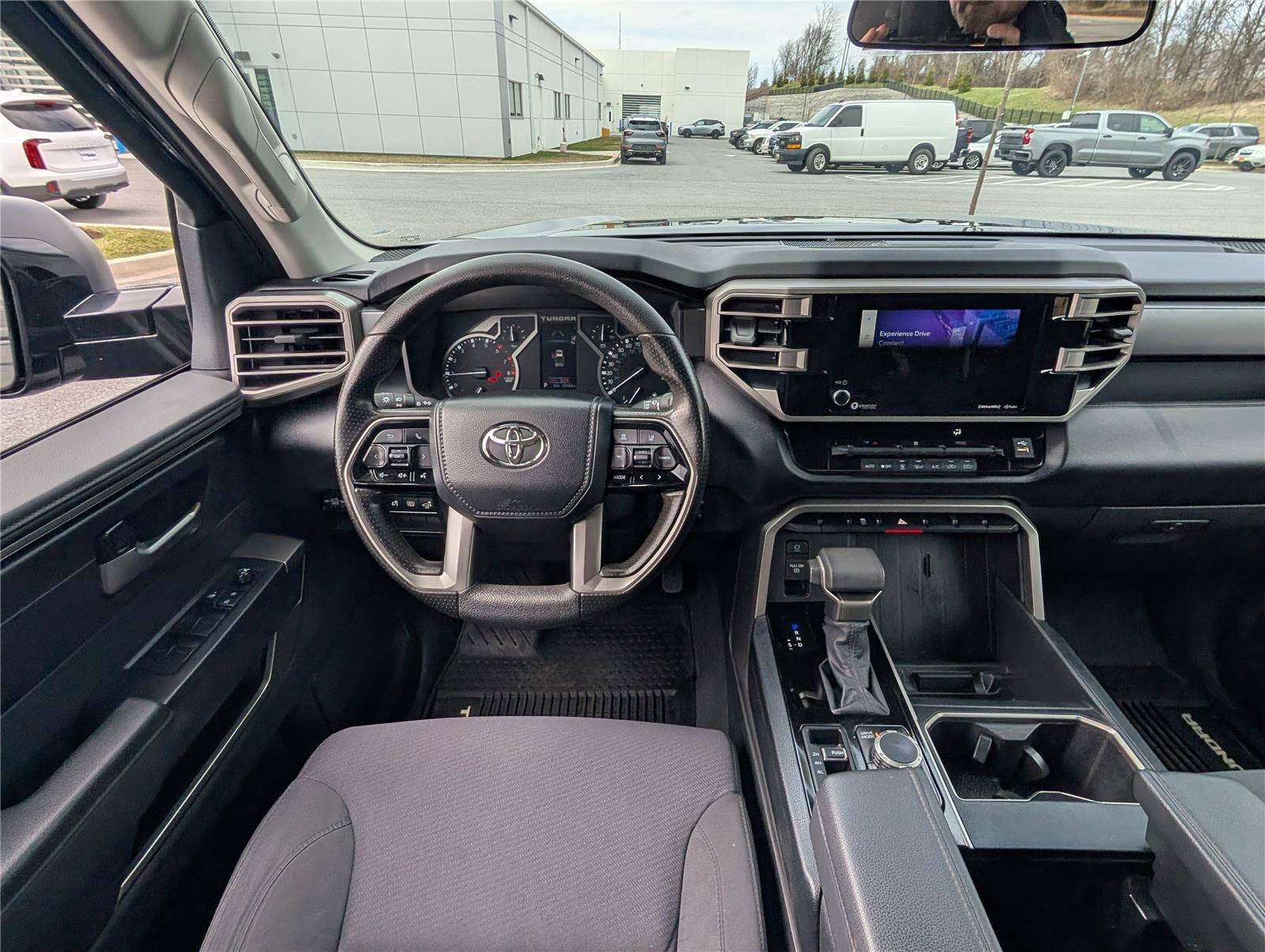 2023 Toyota Tundra 4WD SR5