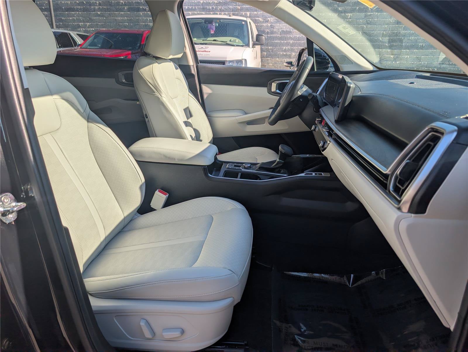2025 Kia Sorento X-Line EX