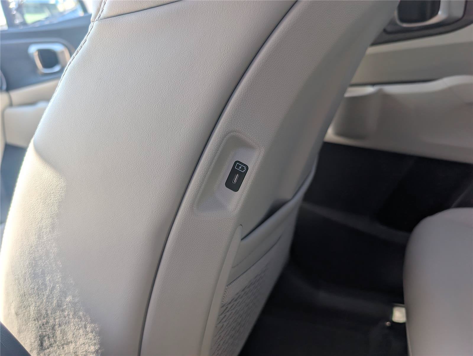 2025 Kia Sorento X-Line EX