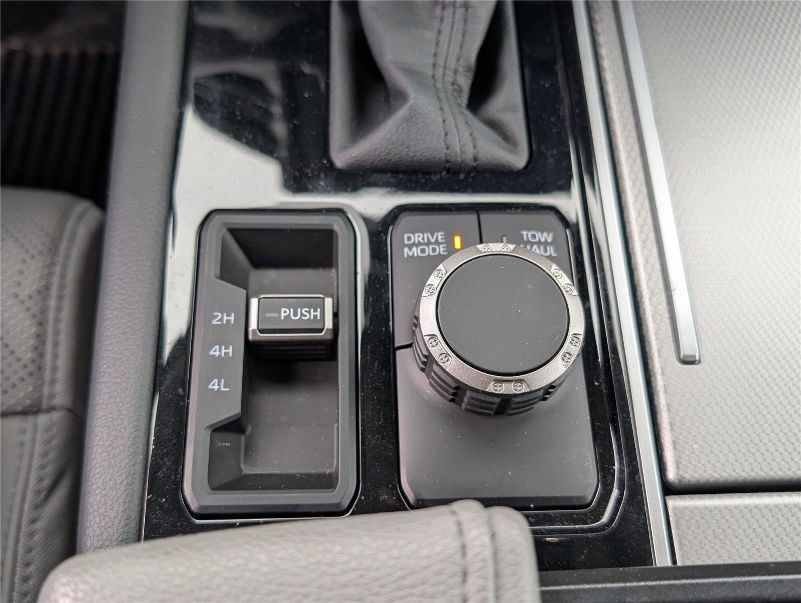 2024 Toyota Sequoia SR5