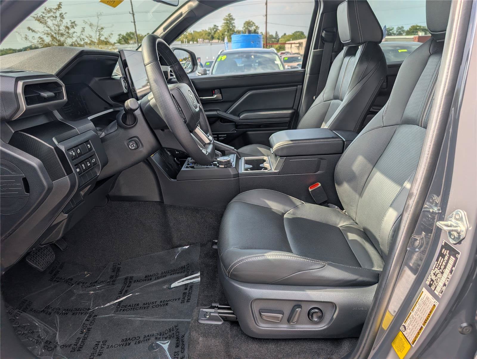 2025 Toyota 4Runner Hybrid TRD Off Road